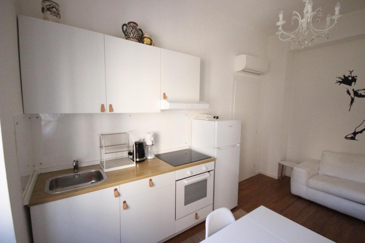 Il Chiostro Apartment Каляри Екстериор снимка