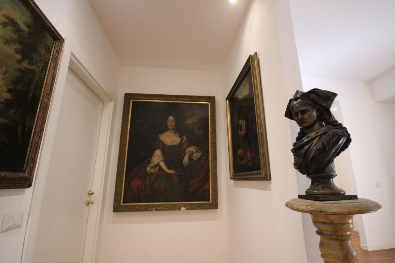 Il Chiostro Apartment Каляри Екстериор снимка