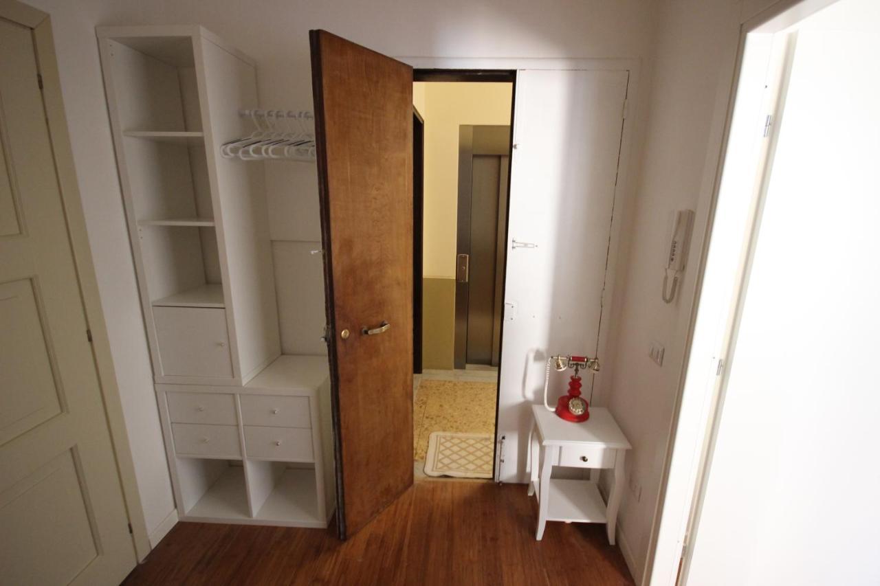 Il Chiostro Apartment Каляри Екстериор снимка