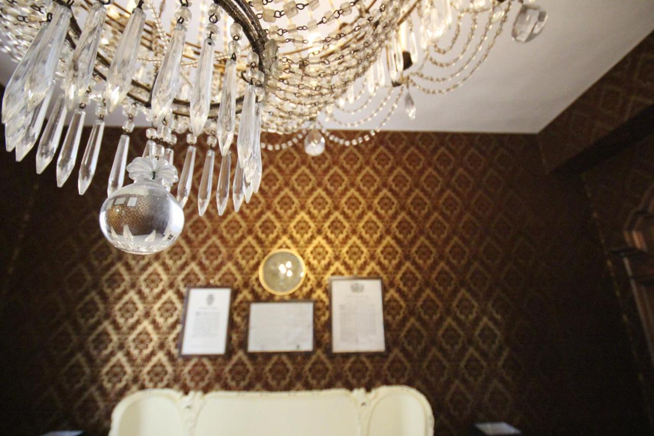 Il Chiostro Apartment Каляри Екстериор снимка