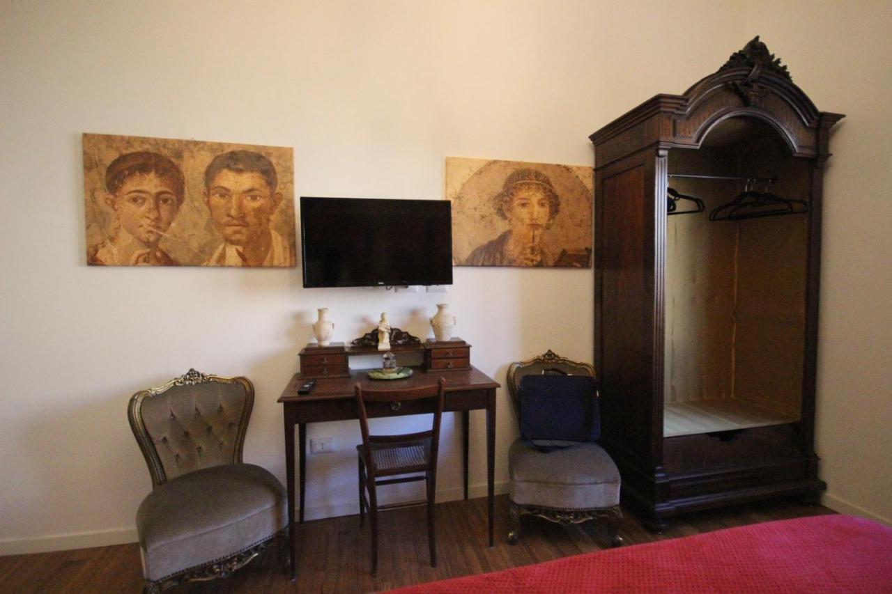 Il Chiostro Apartment Каляри Екстериор снимка